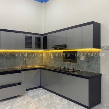 Tủ bếp nhựa Vincoplast kèm phụ kiện cao cấp – Giải pháp hoàn hảo cho không gian bếp hiện đại