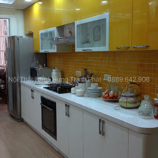 Thi Công Tủ Bếp Nhựa Trọn Gói Tại TPHCM – Bảo Hành 5–10 Năm, Giá Xưởng